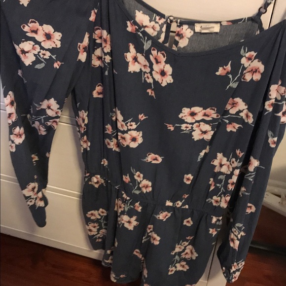 Romper - Picture 2 of 2